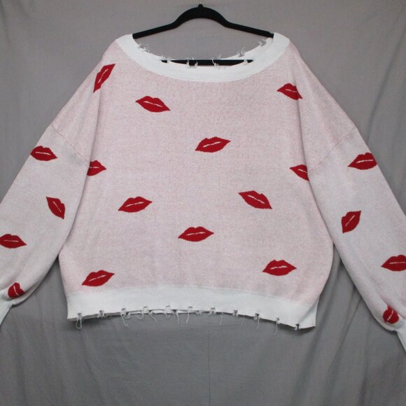 Andree By Unit Balloon Sweater Raw Hem Kiss Lips White & Red Women Size | 2X - Picture 2 of 14